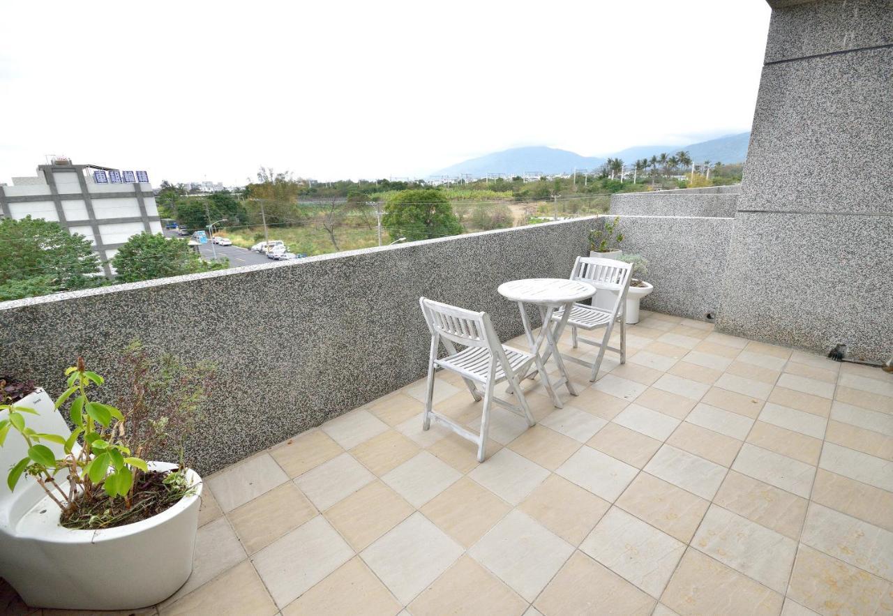 Moon Villa B&B Taitung Exterior photo