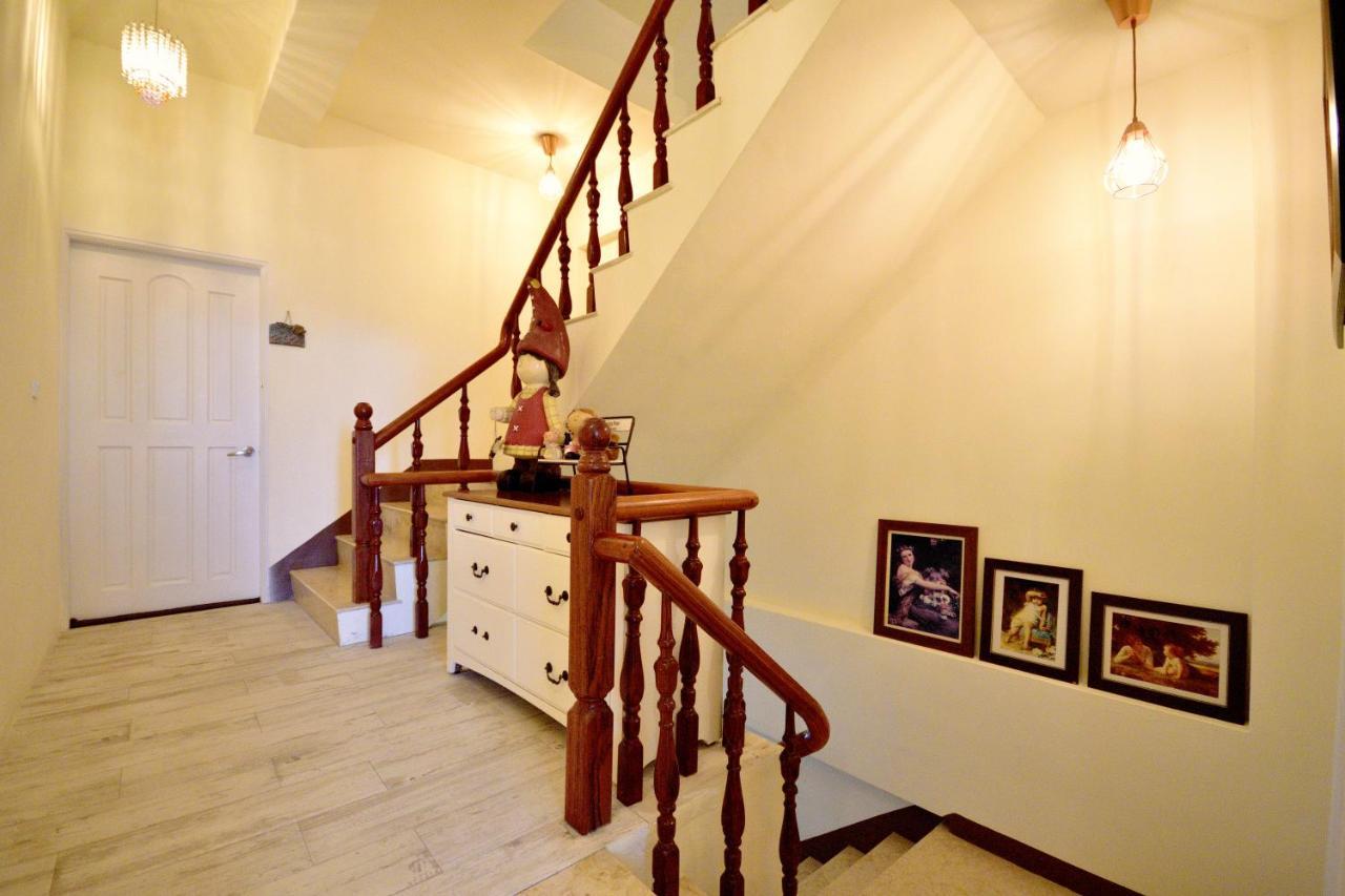 Moon Villa B&B Taitung Exterior photo